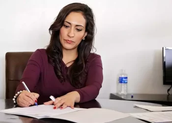 El 53 de cada 100 mujeres son económicamente activas al termino del 2022